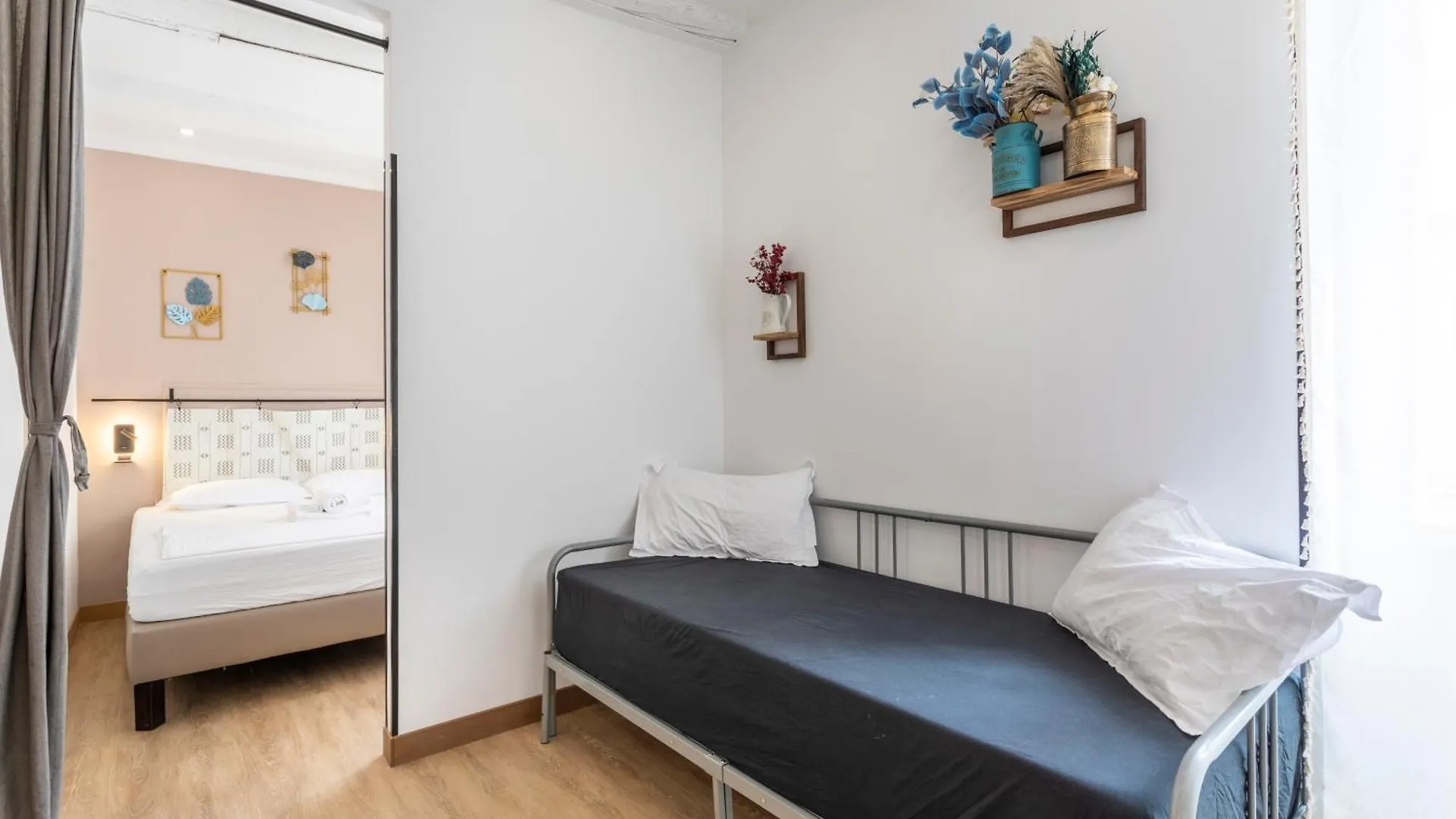 Adira Marseille Panier 2 Etoiles Apartment