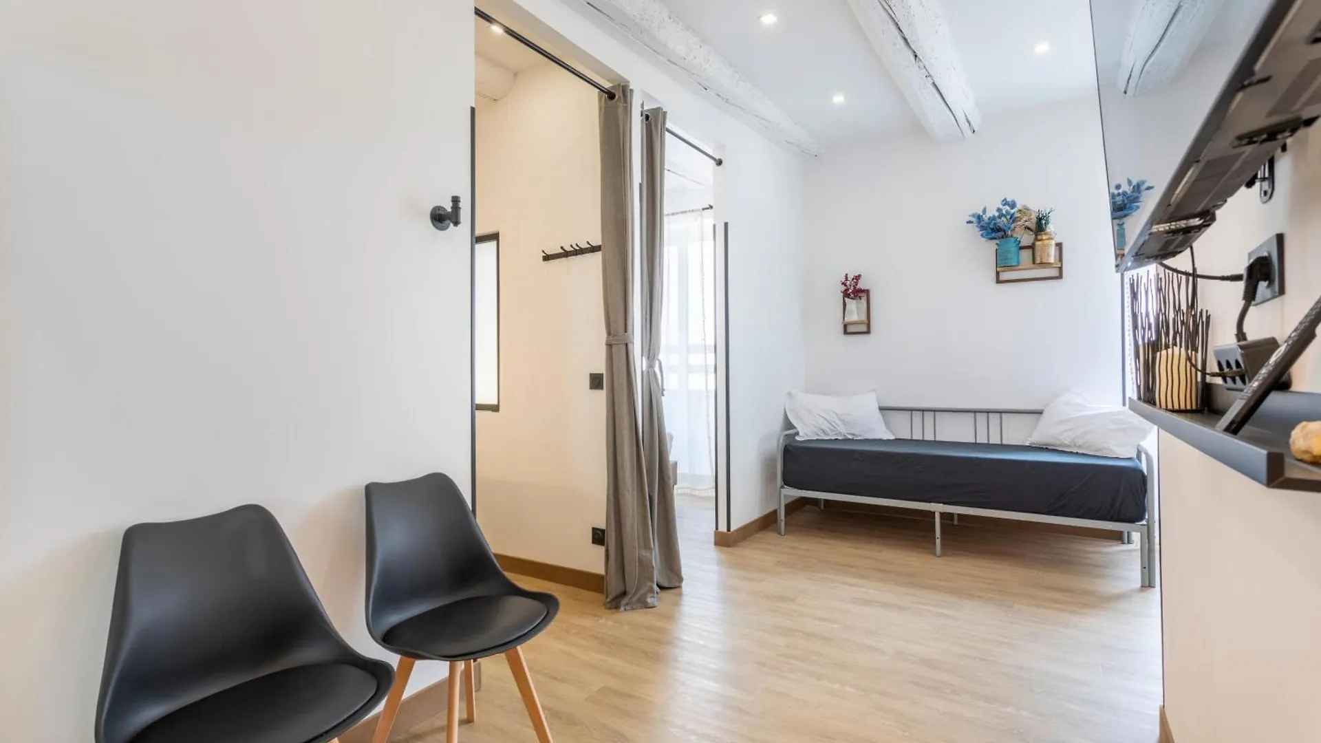 Adira Marseille Panier 2 Etoiles Apartment