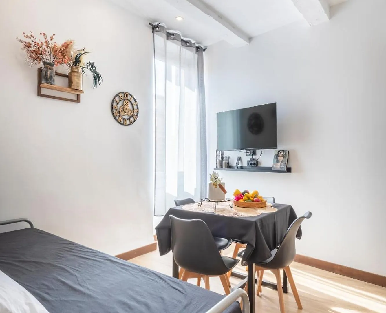 Adira Marseille Panier 2 Etoiles Apartment France