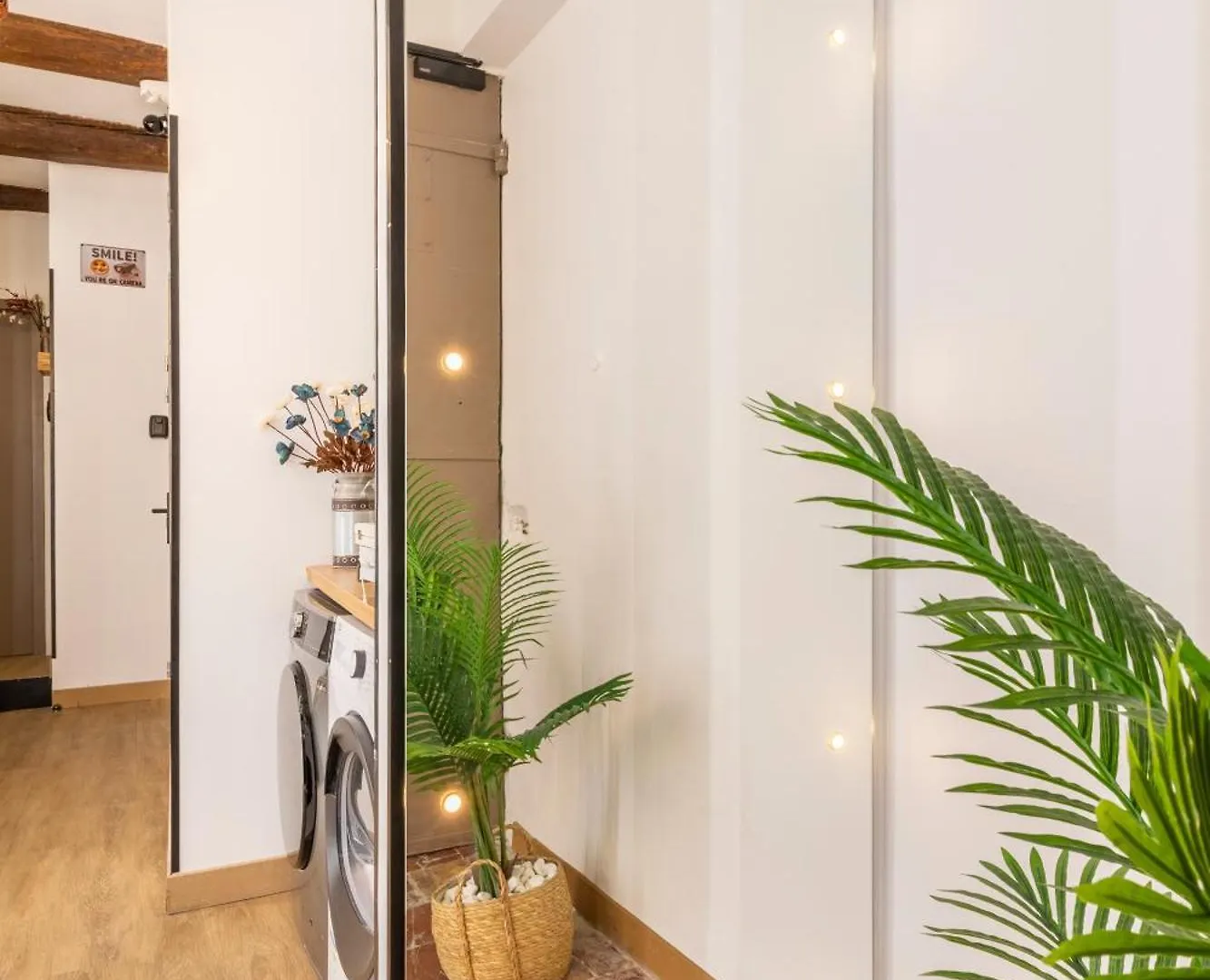 Adira Marseille Panier 2 Etoiles Apartment