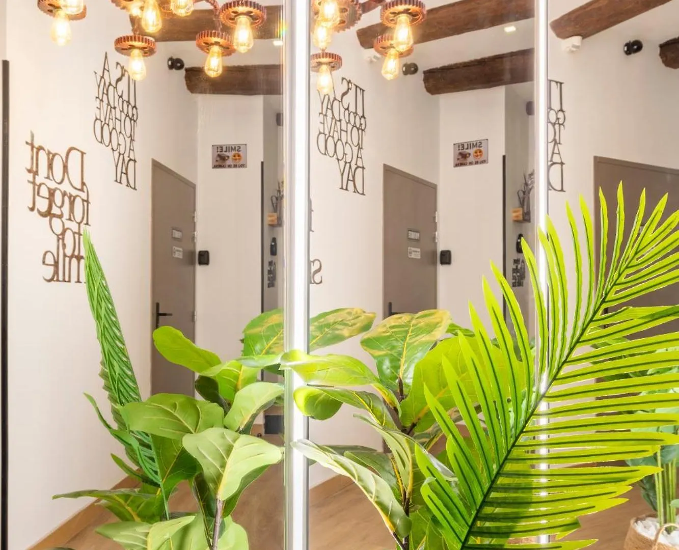 Adira Marseille Panier 2 Etoiles Apartment